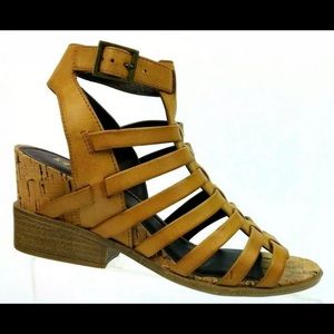 White Mountain Sella Wedge sandels women’s 7.5